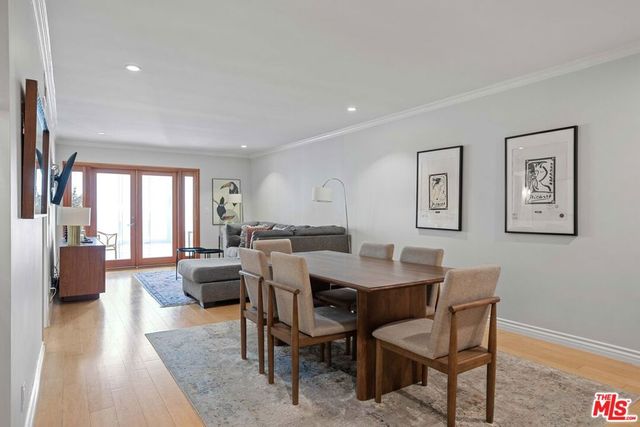 705 Westmount Drive 209, West Hollywood, CA 90069