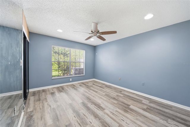 3135 CHARTER CLUB DRIVE B, Tarpon Springs, FL 34688