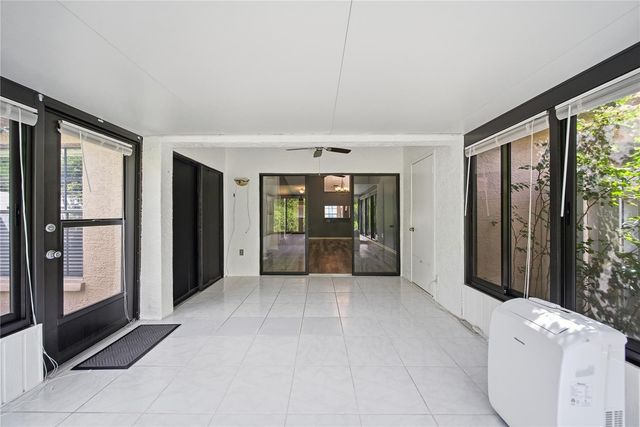 3135 CHARTER CLUB DRIVE B, Tarpon Springs, FL 34688