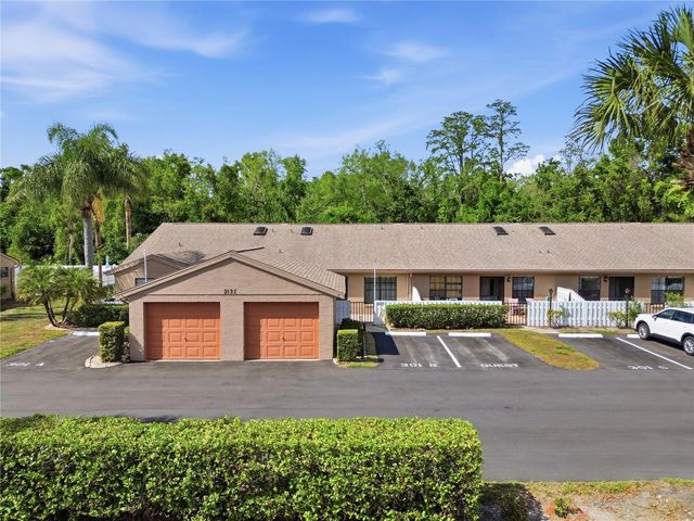 3135 CHARTER CLUB DRIVE B, Tarpon Springs, FL 34688