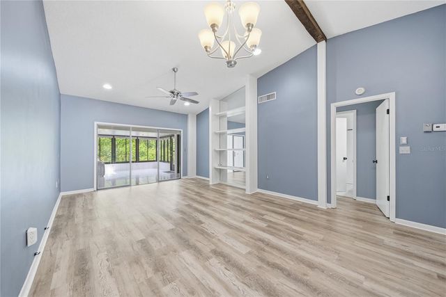 3135 CHARTER CLUB DRIVE B, Tarpon Springs, FL 34688