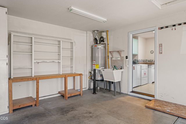 2690 SW Trinity Way, Grants Pass, OR 97527