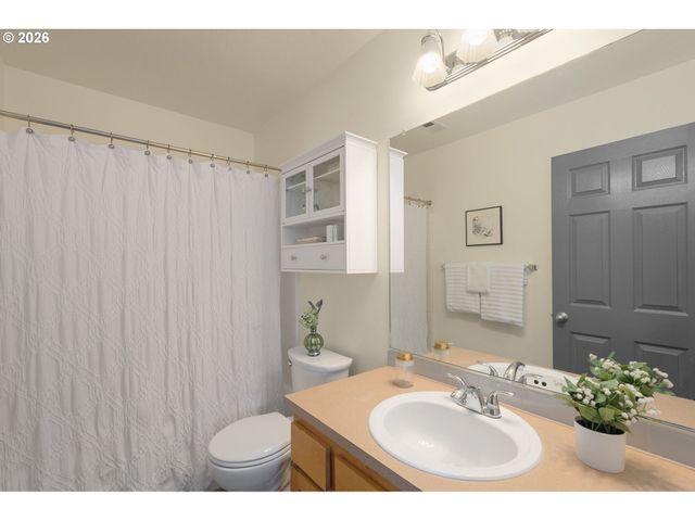 20680 Nw SEDONA Ln, Beaverton, OR 97006