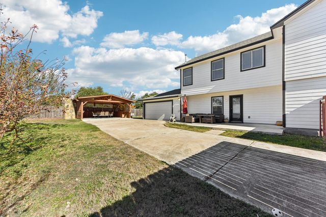 2340 Bluffstone DR, Round Rock, TX 78665