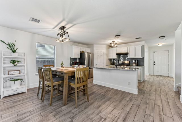 2340 Bluffstone DR, Round Rock, TX 78665