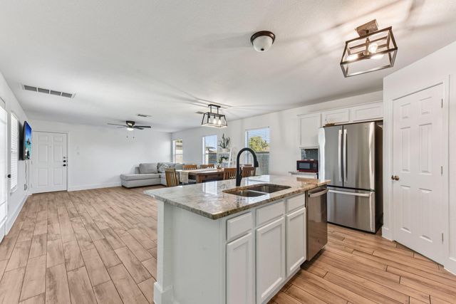 2340 Bluffstone DR, Round Rock, TX 78665