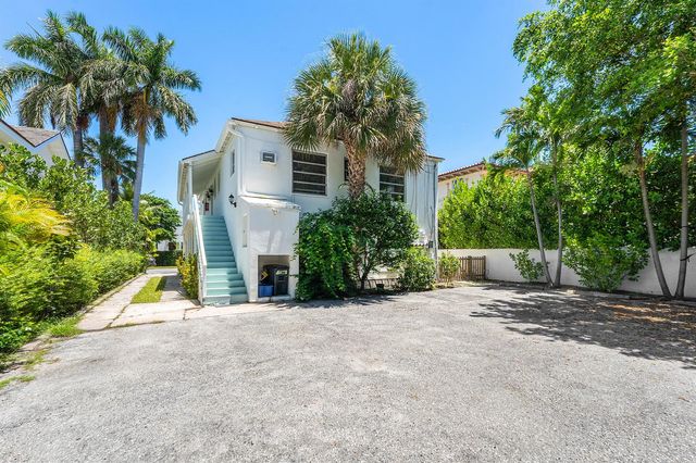 424 Chilean Avenue 4, Palm Beach, FL 33480