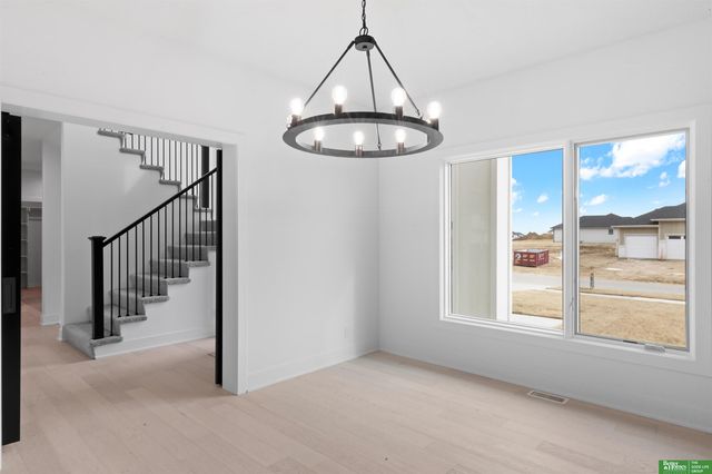 5405 N 197th Street, Elkhorn, NE 68022