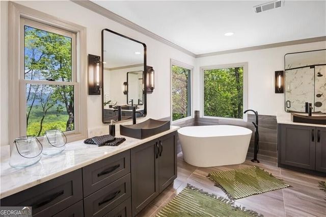 1093 Lower Sassafras Parkway, Jasper, GA 30143