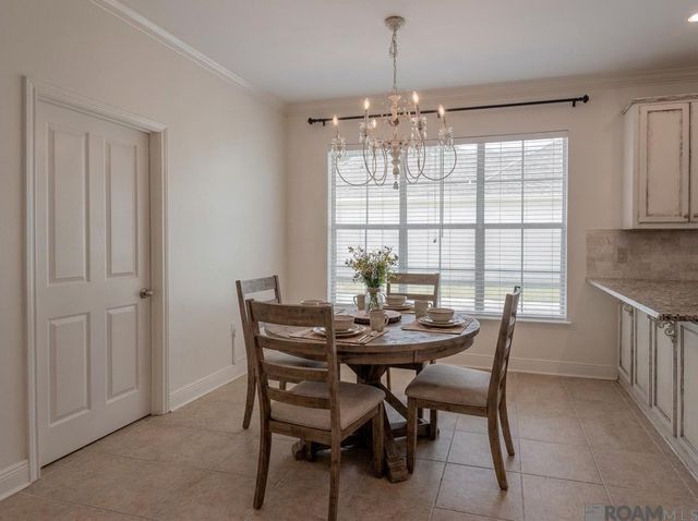 6215 Destrehan Dr, Baton Rouge, LA 70820
