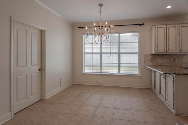 6215 Destrehan Dr, Baton Rouge, LA 70820