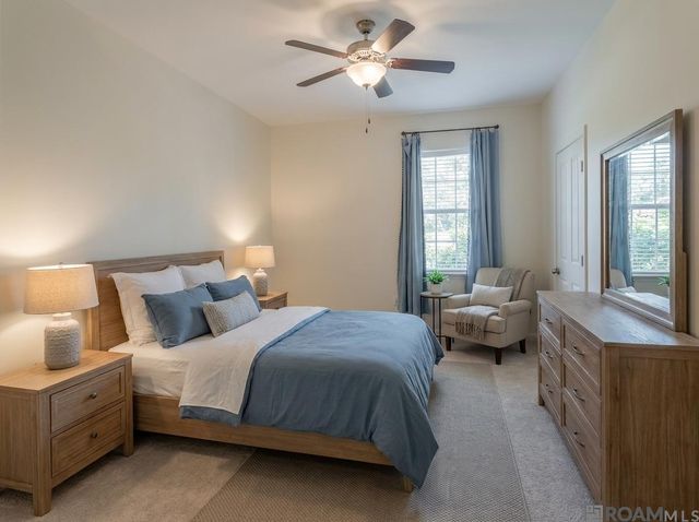 6215 Destrehan Dr, Baton Rouge, LA 70820