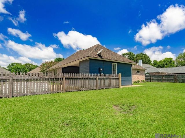 6215 Destrehan Dr, Baton Rouge, LA 70820