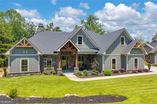 410 Edgewater Trail, Toccoa, GA 30577