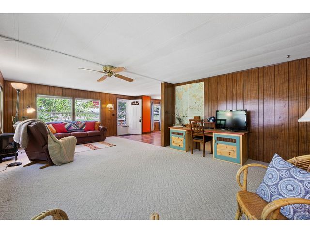 185 Meadow Ln, Bellvue, CO 80512