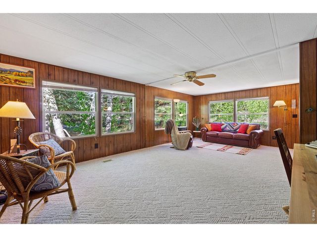 185 Meadow Ln, Bellvue, CO 80512