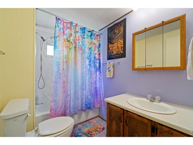 185 Meadow Ln, Bellvue, CO 80512