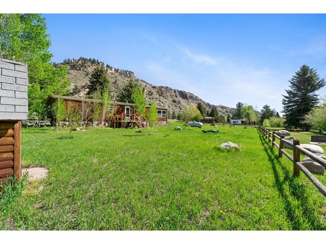 185 Meadow Ln, Bellvue, CO 80512