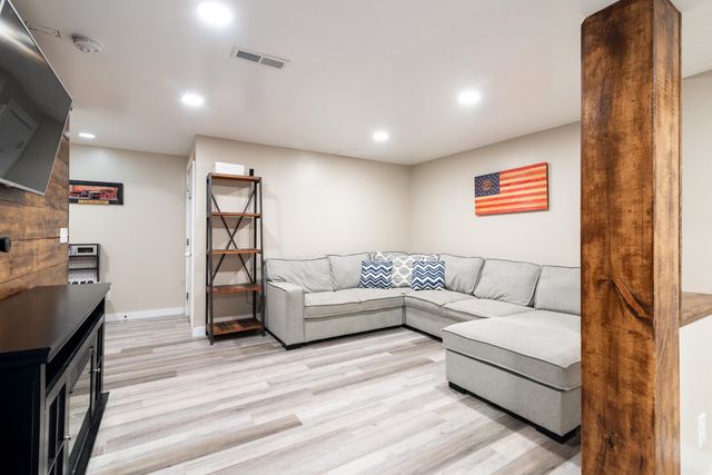 31 Rangeway Drive, Rochester, NH 03868