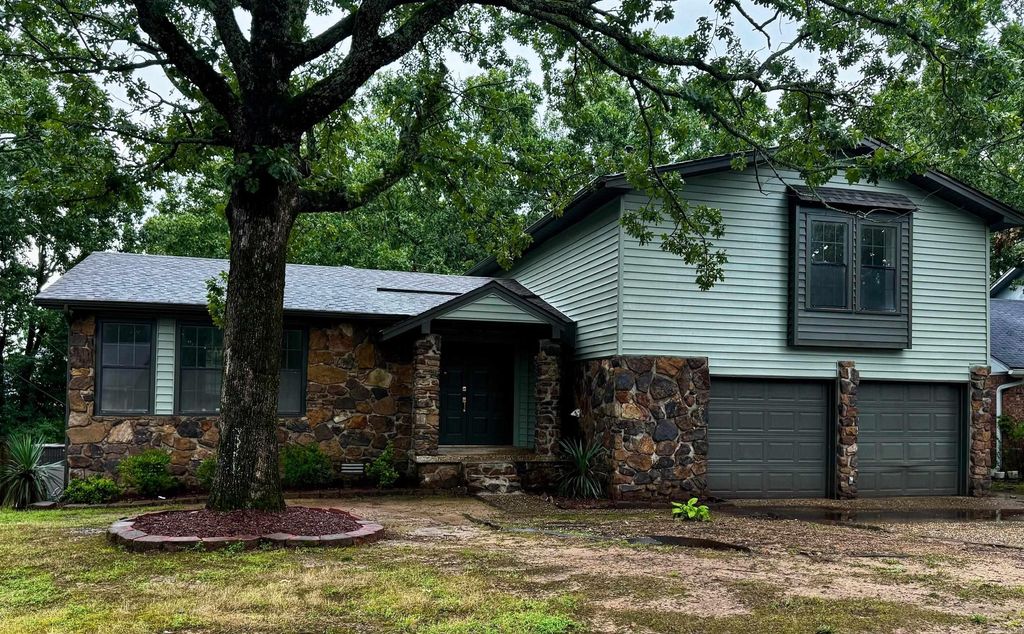 6317 rolling hills, North Little Rock, AR 72118