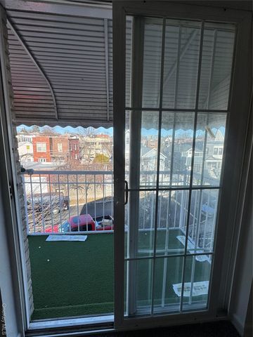 948a Tilden Ave, Bronx, NY 10469