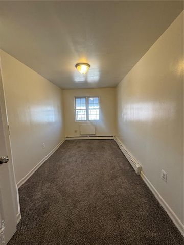 948a Tilden Ave, Bronx, NY 10469