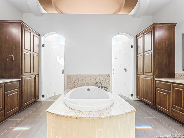 1188 River Chase, New Braunfels, TX 78132