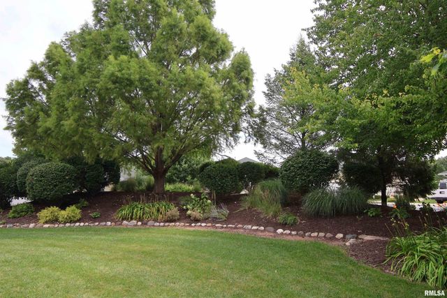 5727 W DEER PARK Drive, Peoria, IL 61615