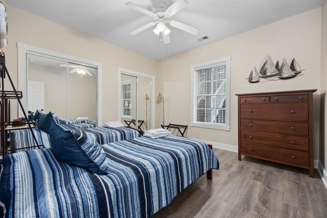 4869 Luster Leaf Cir Apt 104, Myrtle Beach, SC 29577