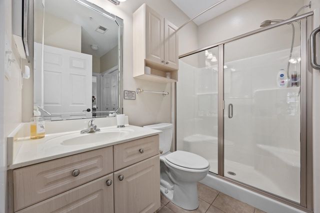 4869 Luster Leaf Cir Apt 104, Myrtle Beach, SC 29577