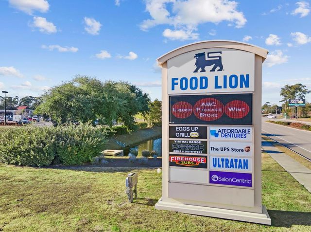 4869 Luster Leaf Cir Apt 104, Myrtle Beach, SC 29577