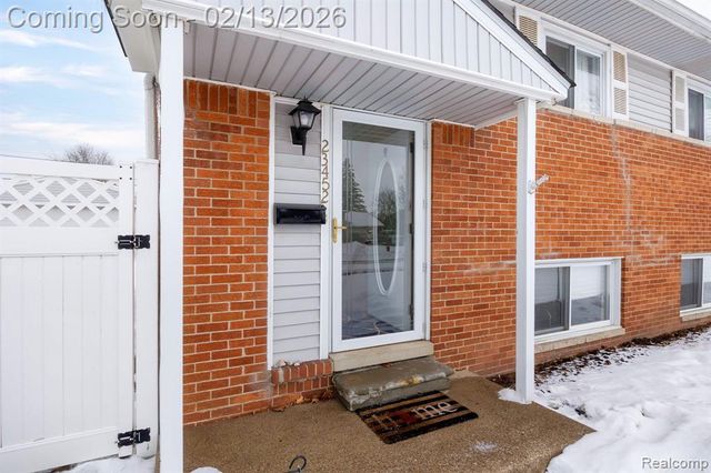 23452 Astrid Lane, Rockwood, MI 48173