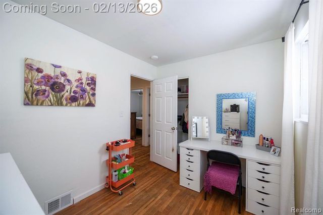 23452 Astrid Lane, Rockwood, MI 48173