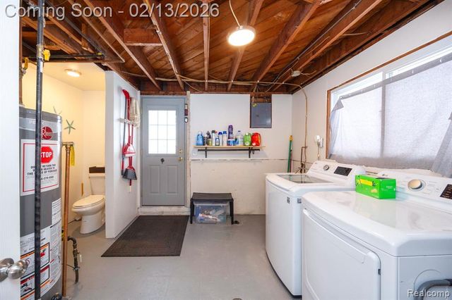 23452 Astrid Lane, Rockwood, MI 48173