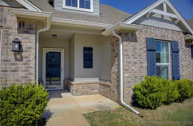 7012 S Elder Avenue, Broken Arrow, OK 74011