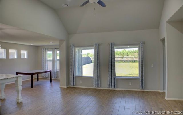 7012 S Elder Avenue, Broken Arrow, OK 74011