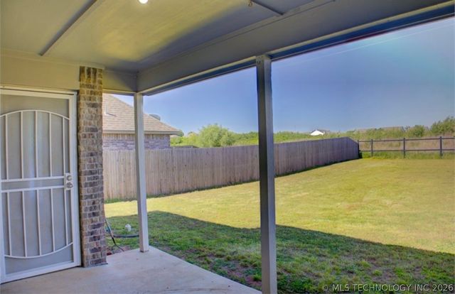 7012 S Elder Avenue, Broken Arrow, OK 74011