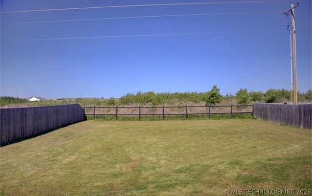 7012 S Elder Avenue, Broken Arrow, OK 74011