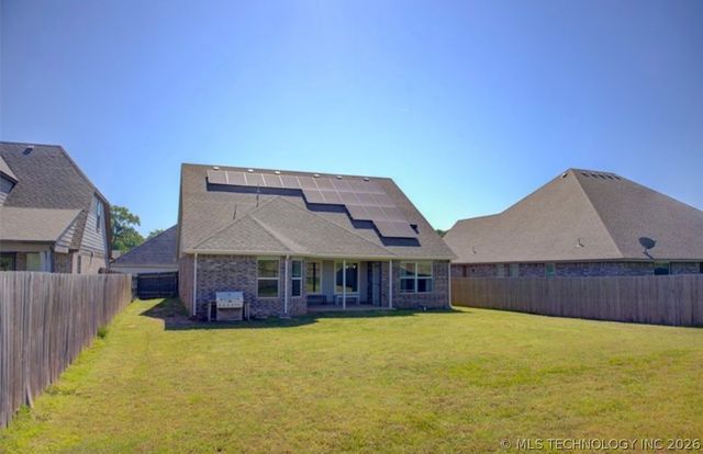 7012 S Elder Avenue, Broken Arrow, OK 74011