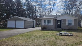767 Adelaide Drive, Wolverine Lake Vlg, MI 48390