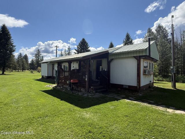 804 Clagstone Rd, Blanchard, ID 83804