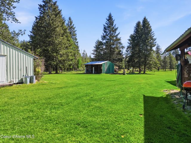 804 Clagstone Rd, Blanchard, ID 83804