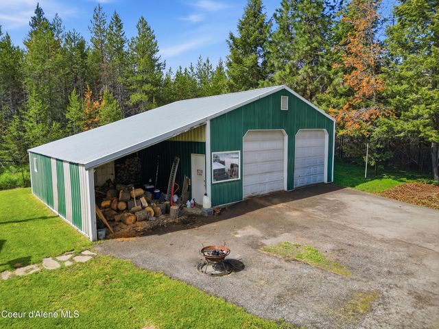 804 Clagstone Rd, Blanchard, ID 83804