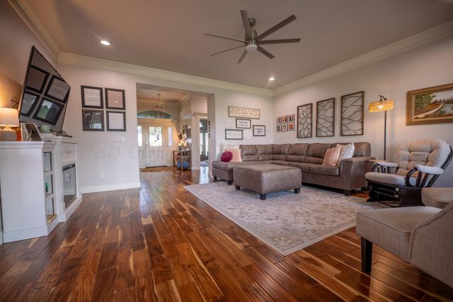 8401 Shady Lake Drive, Canyon, TX 79015