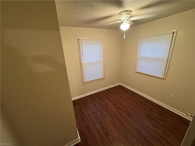 1704 N King St Apt D, Hampton, VA 23669