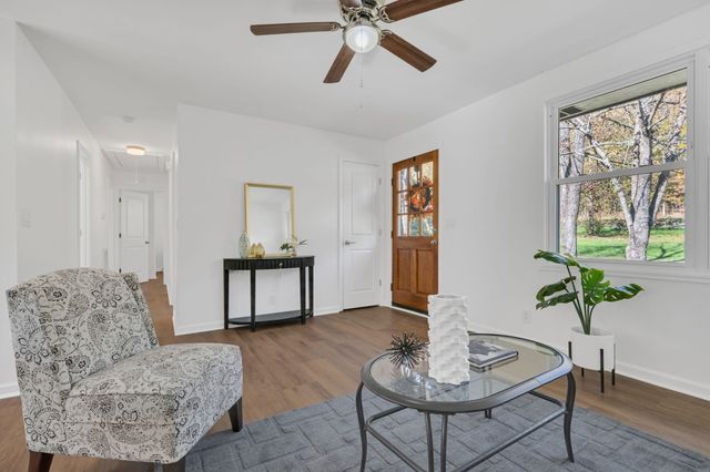 2173 Highway 48 South, Dickson, TN 37055