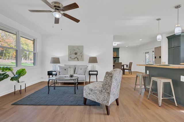 2173 Highway 48 South, Dickson, TN 37055