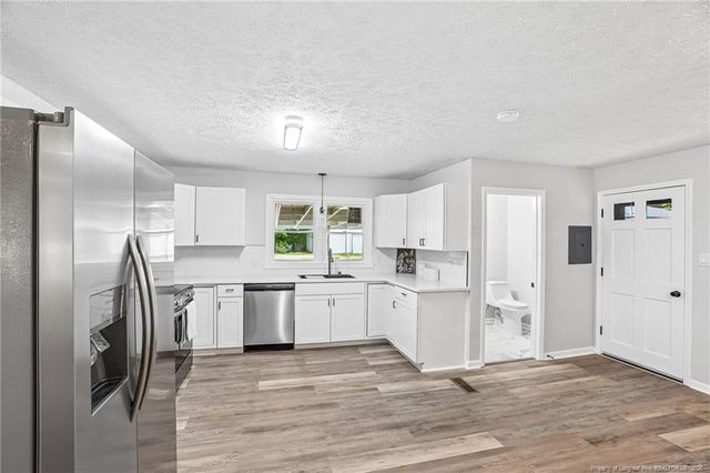 402 Poplar Hill Road, Fayetteville, NC 28312