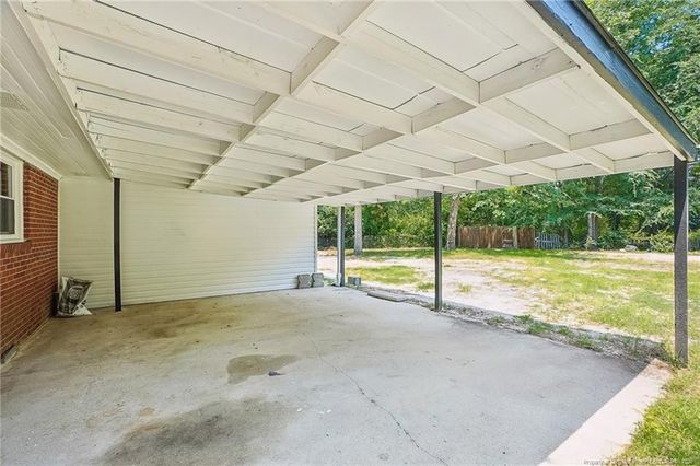 402 Poplar Hill Road, Fayetteville, NC 28312