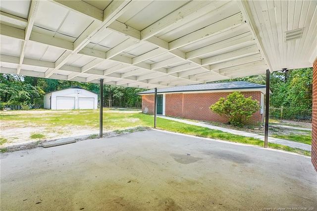 402 Poplar Hill Road, Fayetteville, NC 28312